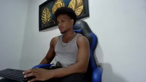 Snapshot of black_dicck chatting on 02-03-25, 08:57 tu morenito online show from 02-03-25, 08:57
