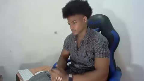 Snapshot of black_dicck chatting on 09-09-25, 05:01 tu morenito online show from 09-09-25, 05:01