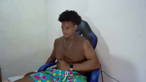 Snapshot of black_dicck chatting on 09-21-25, 05:36 tu morenito online show from 09-21-25, 05:36