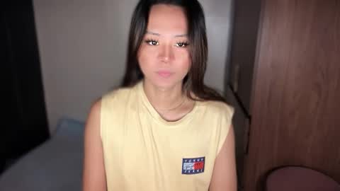 Snapshot of black_fairyxxx chatting on 10-05-25, 08:23 black_fairyxxx online show from 10-05-25, 08:23