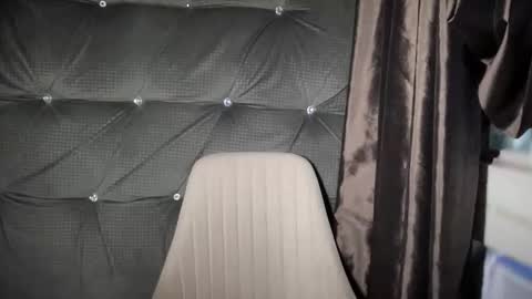 Snapshot of black_fairyxxx chatting on 12-04-25, 05:39 black_fairyxxx online show from 12-04-25, 05:39