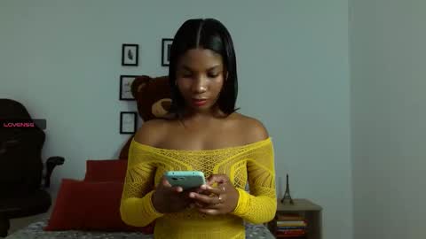 Chicago sexy online show from 10-25-25, 10:26