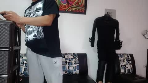 black_hot26 online show from 09-11-25, 01:55