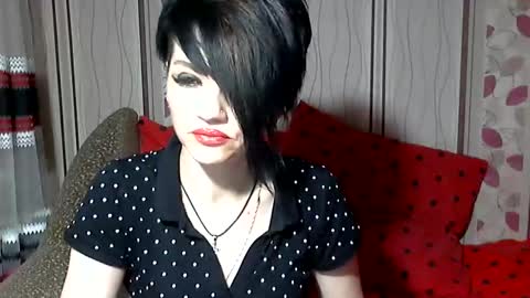 black_hot_01 online show from 12-03-24, 01:32