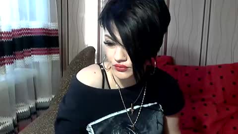 black_hot_01 online show from 02-28-25, 06:21