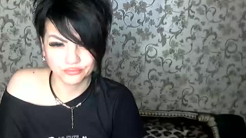 black_hot_01 online show from 10-27-25, 10:47