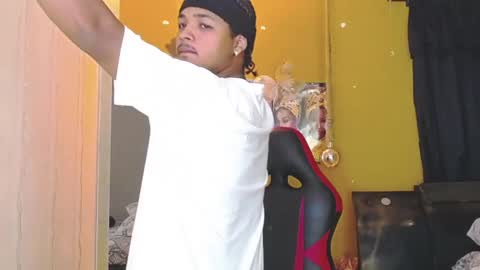 black_king_241 online show from 01-26-25, 02:24