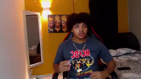 Snapshot of black_king_241 chatting on 03-02-25, 03:02 black_king_241 online show from 03-02-25, 03:02