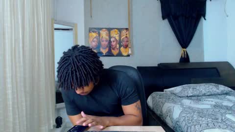 black_king_241 online show from 09-18-25, 03:52