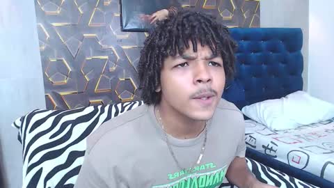 Snapshot of black_king_241 chatting on 10-05-25, 03:16 black_king_241 online show from 10-05-25, 03:16