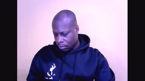 Snapshot of black_lord_jordan chatting on 03-05-25, 02:56 Boss Jordan online show from 03-05-25, 02:56