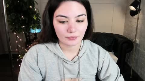 Mon Mon online show from 04-03-26, 02:42