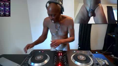 Snapshot of black_panther8686 chatting on 01-15-26, 10:24 Black Panther8686 online show from 01-15-26, 10:24