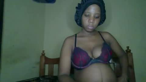 Snapshot of black_queen0111254 chatting on 05-04-26, 06:20 Blackqueen online show from 05-04-26, 06:20