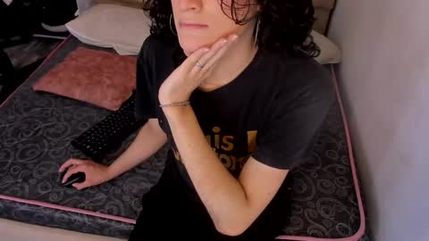 B L A C K  R O S E  online show from 05-23-26, 11:47