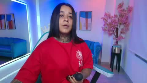 Snapshot of black_roseee chatting on 05-17-26, 03:37 Rousse online show from 05-17-26, 03:37