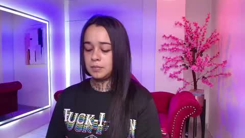 Snapshot of black_roseee chatting on 05-18-26, 11:49 Rousse online show from 05-18-26, 11:49