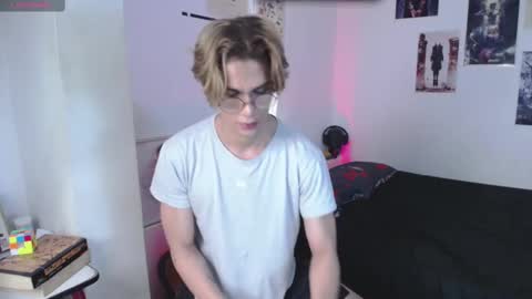 Bryan  online show from 03-09-25, 10:52