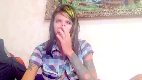 Kristin online show from 09-17-25, 11:34