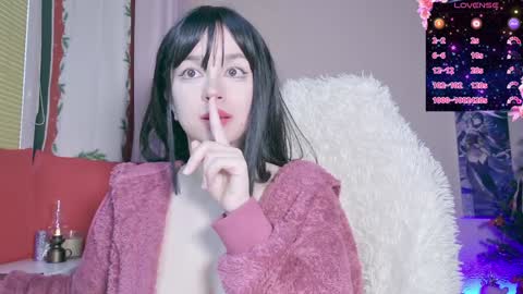 Snapshot of blackberrybae chatting on 12-24-24, 03:27 Berry online show from 12-24-24, 03:27