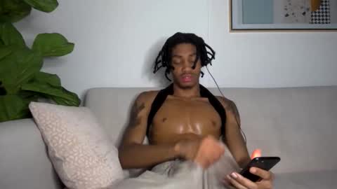 BlackBullTitus online show from 12-04-25, 03:16