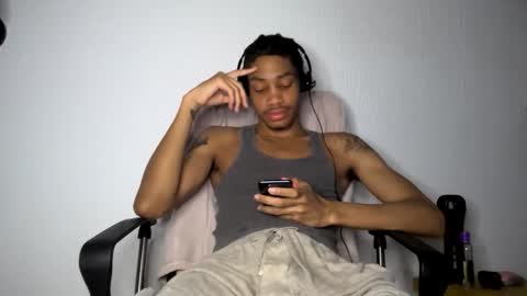 Snapshot of blackbulltitus chatting on 06-10-26, 05:18 BlackBullTitus online show from 06-10-26, 05:18