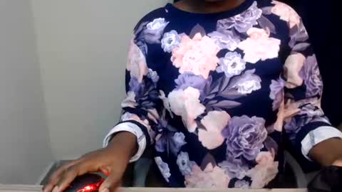 Cynthia online show from 07-02-26, 03:23