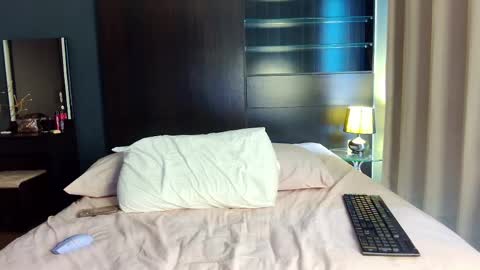 Snapshot of blackd0ll chatting on 06-03-26, 06:27 Angye online show from 06-03-26, 06:27