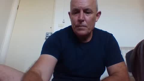 Snapshot of blackdog71 chatting on 02-03-25, 06:02 blackdog71 online show from 02-03-25, 06:02