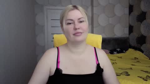 Snapshot of blackeyes11 chatting on 12-05-25, 06:33 blackeyes11 online show from 12-05-25, 06:33