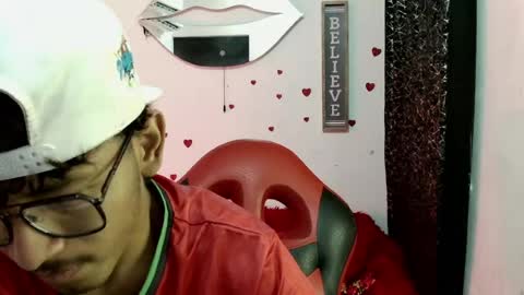 Snapshot of blackfox_desire chatting on 05-16-26, 12:48 mateo online show from 05-16-26, 12:48