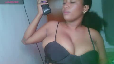 Shophie White online show from 06-25-26, 11:59