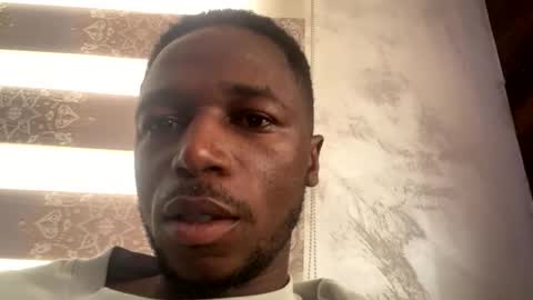 black online show from 12-19-25, 10:00