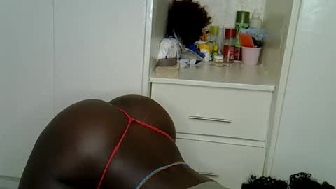 Snapshot of blackmela chatting on 02-12-26, 09:54 Blackmela online show from 02-12-26, 09:54