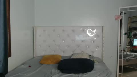 Cleo online show from 10-01-25, 07:14