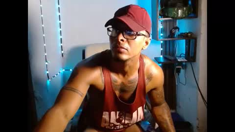 Snapshot of blackmen117uncs chatting on 11-25-25, 01:38 blackmen117uncs online show from 11-25-25, 01:38