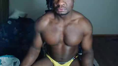 Snapshot of blackmusclegym chatting on 03-01-25, 04:44 blackmusclegym online show from 03-01-25, 04:44