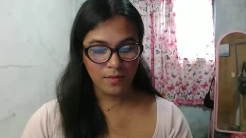 Snapshot of blackpinayts chatting on 02-20-26, 06:26 Ellez online show from 02-20-26, 06:26