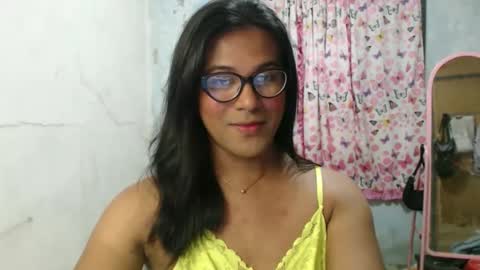 Snapshot of blackpinayts chatting on 03-02-26, 06:48 Ellez online show from 03-02-26, 06:48