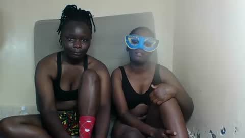 Snapshot of blacks_nastay chatting on 09-28-25, 05:18 blacks_nastay online show from 09-28-25, 05:18