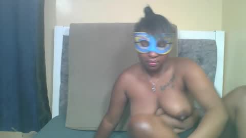 Snapshot of blacks_nastay chatting on 01-08-26, 06:43 blacks_nastay online show from 01-08-26, 06:43