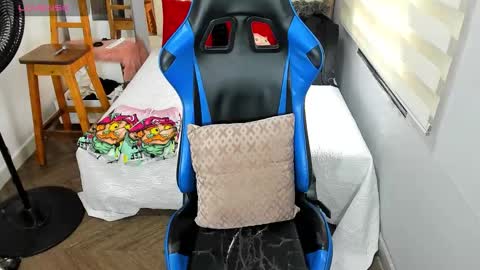 Marlon online show from 11-13-25, 04:06