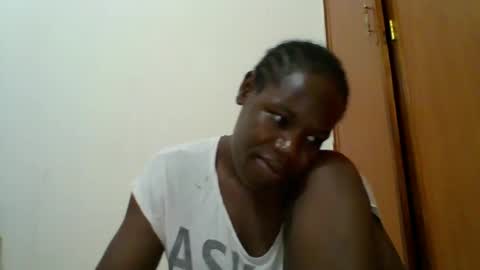 Snapshot of blacksexygal chatting on 11-26-25, 04:52 SARAH online show from 11-26-25, 04:52