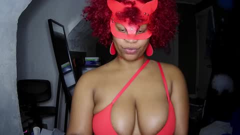 Queen Siren online show from 12-05-24, 03:26