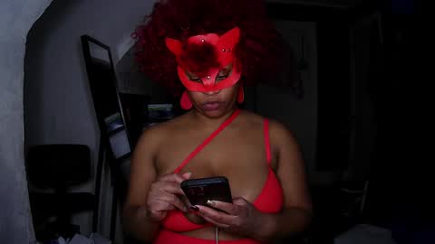 Queen Siren online show from 12-05-24, 09:39