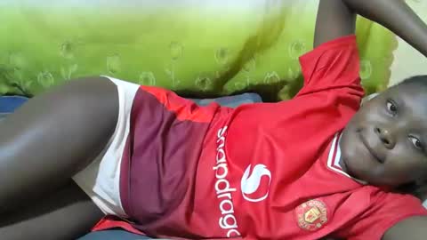 Snapshot of blackslim_girl2 chatting on 11-28-25, 04:09 blackslim_girl2 online show from 11-28-25, 04:09