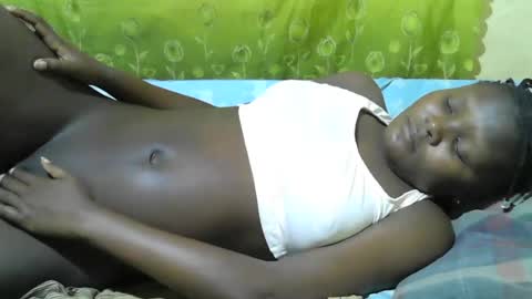 Snapshot of blackslim_girl2 chatting on 06-20-26, 06:44 blackslim_girl2 online show from 06-20-26, 06:44
