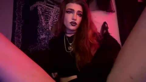 Snapshot of blackstarzara chatting on 01-15-25, 05:40 blackstarzara online show from 01-15-25, 05:40