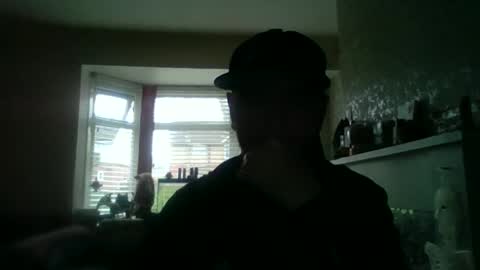 Snapshot of blackvswhite2022 chatting on 02-05-25, 02:26 blackvswhite2022 online show from 02-05-25, 02:26