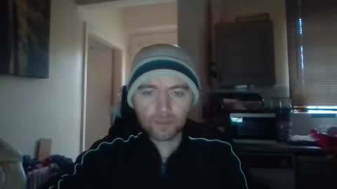 Snapshot of blackvswhite2022 chatting on 02-12-25, 09:10 blackvswhite2022 online show from 02-12-25, 09:10